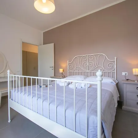 Tortora By Mmega Massa (Tuscany)